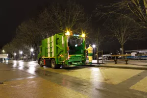 Renault Trucks D Bin collection